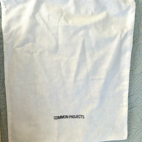 COPY - Common Projects box with tissue paper and bag - Picture 3 of 5